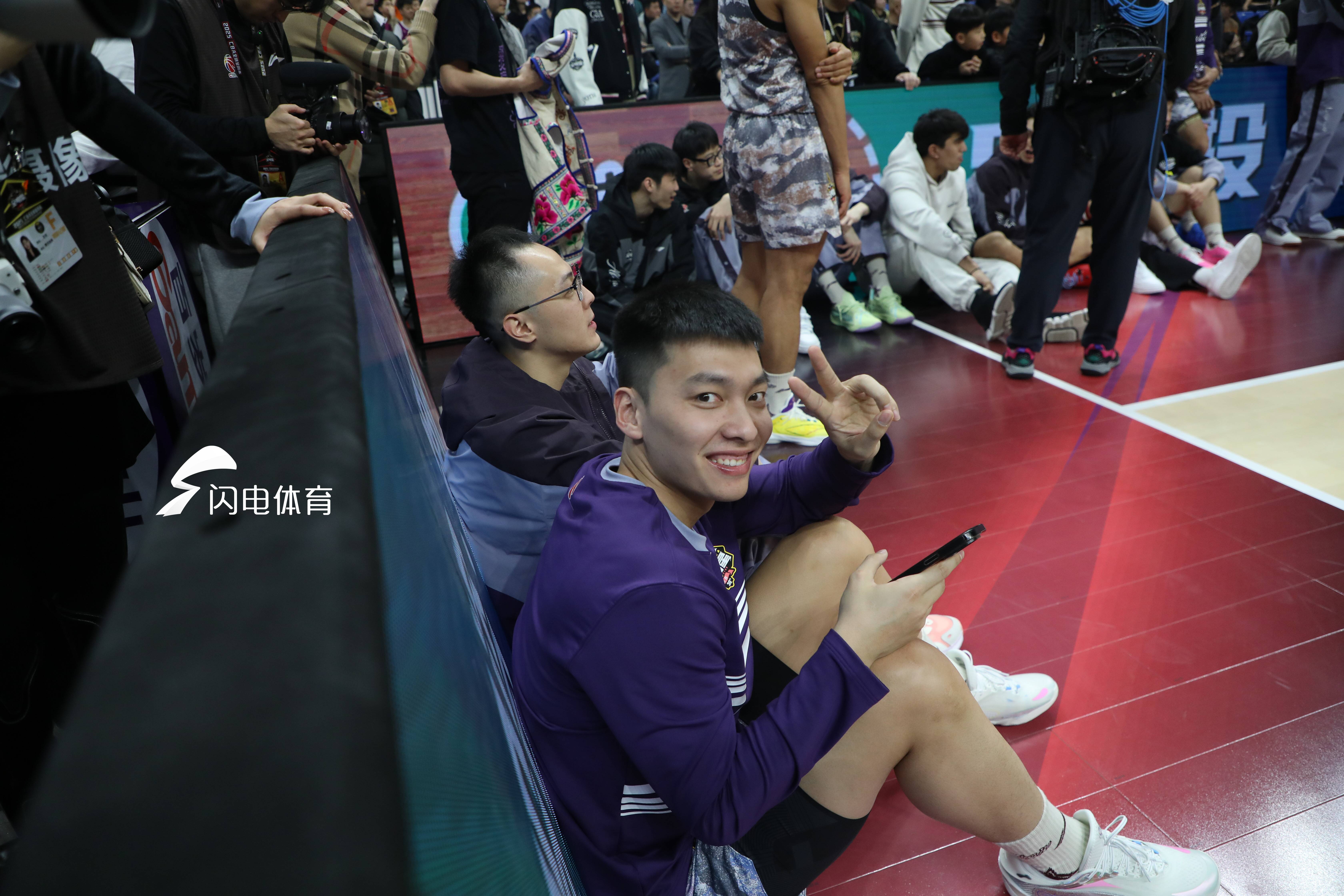 关于山东男篮发布备战花絮，国际比赛日状态回暖，全明星赛任务艰巨，数据趋势出现新变化的信息